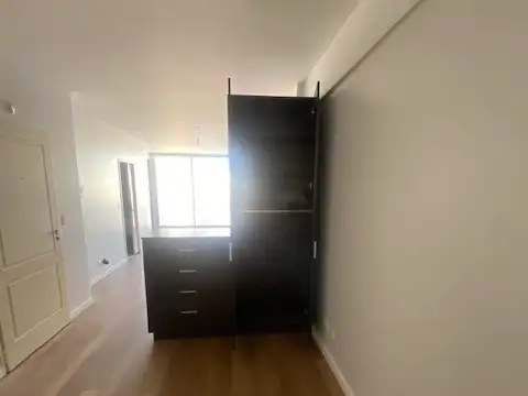 Avenida Olazábal 4800, Piso 8