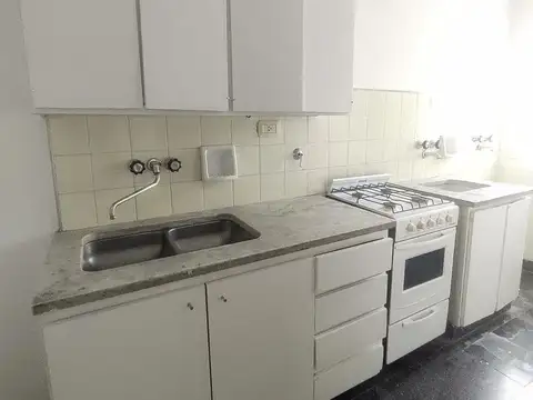 Departamento en Alquiler en Centro, $ 440.000