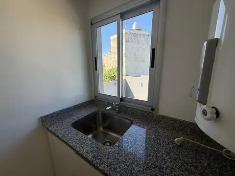 DEPARTAMENTO 3 AMBIENTES BALCON ATERRAZADO LAVADER
