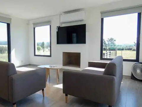 Casa 3 ambientes con 2 baños