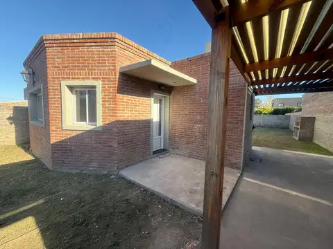 Casa en Alquiler en Ricardone, $ 700.000