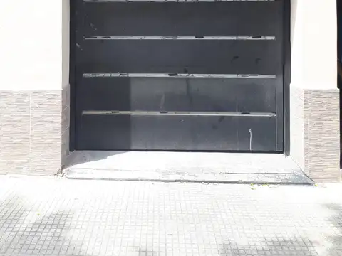 Renque Cura 1800, Piso 1