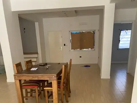 Casa en Venta en Villa Luzuriaga, USD 195.000