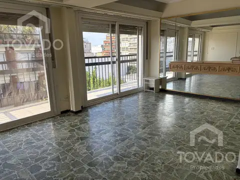 APTO CRÉDITO! Piso alto, 3 ambientes, muy luminoso!