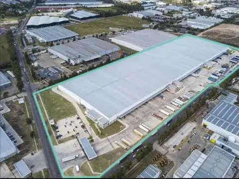 NAVE LOGÍSTICA AAA EN ALQUILER | ÁREA DE PROMOCIÓN EL TRIÁNGULO