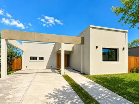 Casa en Venta en Pilar del Este - San Ramón, USD 230.000