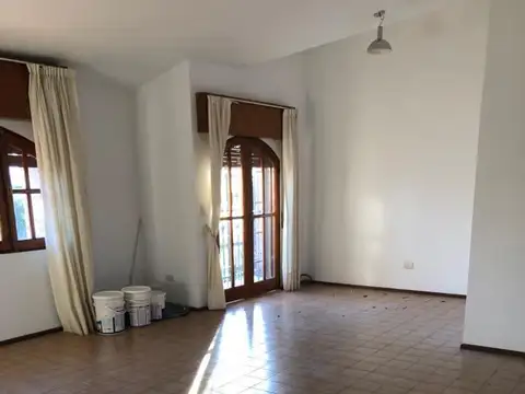 SE ALQUILA DEPTO 3 DORM + TERRAZA + COCHERA CUB