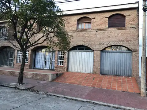 SE ALQUILA DEPTO 3 DORM + TERRAZA + COCHERA CUB 