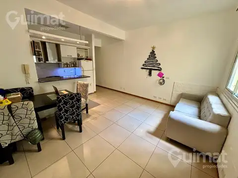 Depto. 3 amb. Super Luminoso. Alberdi y Curapaligue