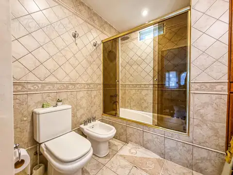 Hermosa Casa Quinta en venta 4 ambientes Con Pileta -  Francisco Alvarez, Moreno