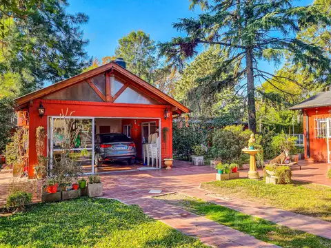 Hermosa Casa Quinta en venta 4 ambientes Con Pileta -  Francisco Alvarez, Moreno