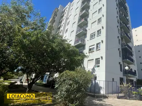 Depto de 3 amb con cochera y balcón - Julio O. Benítez 4200 - LOIACONO PROPIEDADES