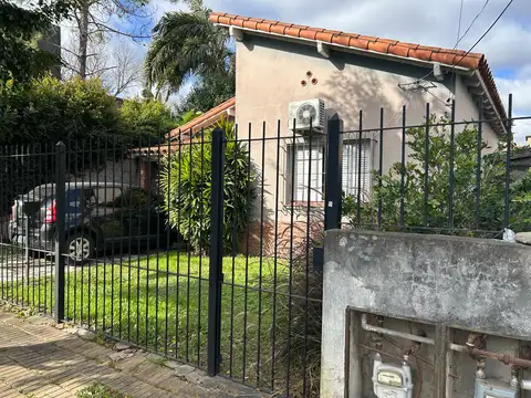 PARA REFACCIONAR! Excelente lugar