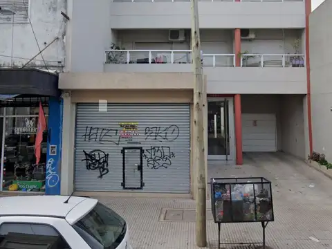 VENTA LOCAL A ESTRENAR EN CENTRO SANTOS LUGARES