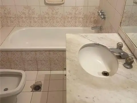 Oficina en Venta en Barrio Norte, USD 320.000