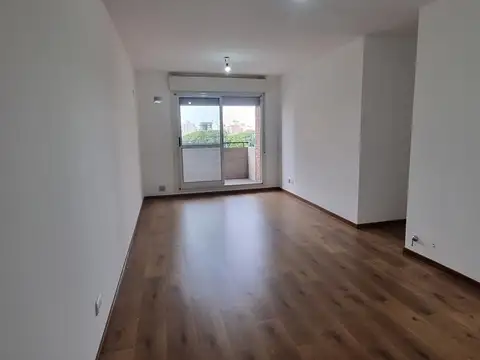 Departamento en Alquiler en Echesortu, $ 900.000