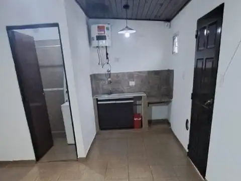 DEPARTAMENTO MONOAMBIENTE  CON COCHERA EN ALQUILER