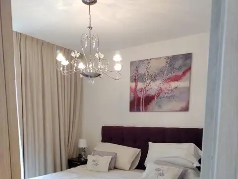 Condominio en esquina amoblado y equipado