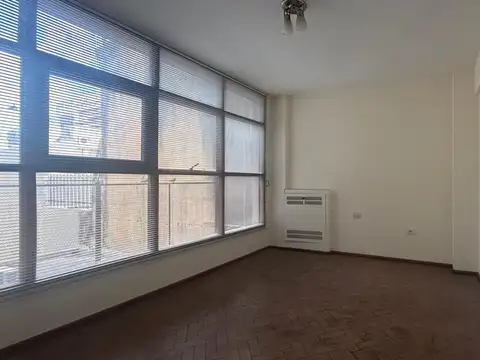 VENTA – Oficina comercial - Zona Centro - Rosario.