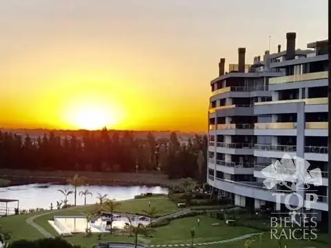 Departamento en Venta con 2 cocheras