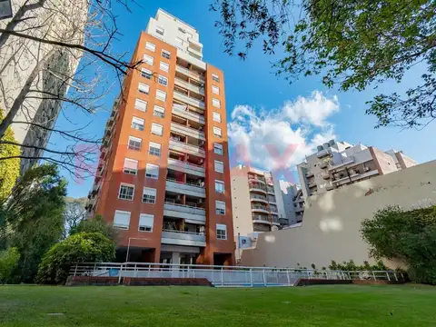 Avenida Directorio 600