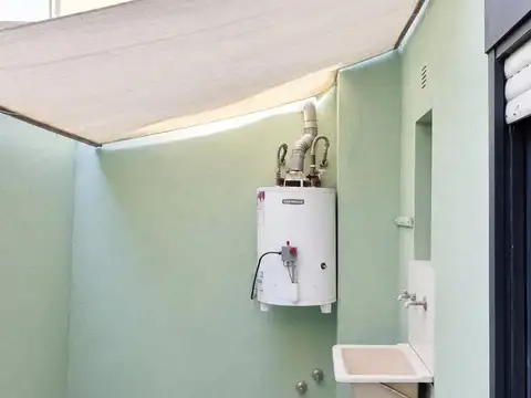 Depto Tipo Casa en Venta de 2 ambientes