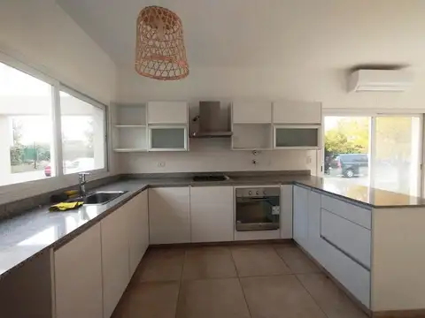 Casa en Venta al Noroeste