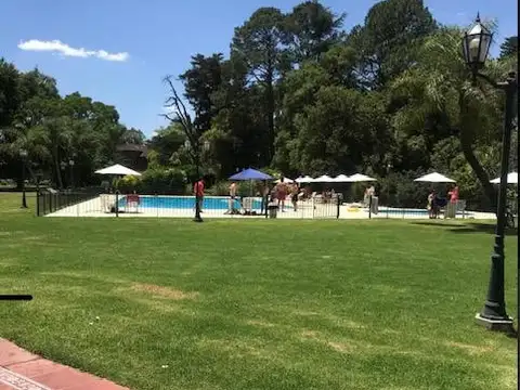 Lote  en La Peregrina - 200