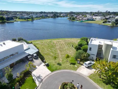 EL MEJOR LOTE DE SAN RAFAEL - VILLANUEVA