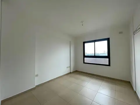 Departamento en Alquiler en Alberdi, $ 670.000