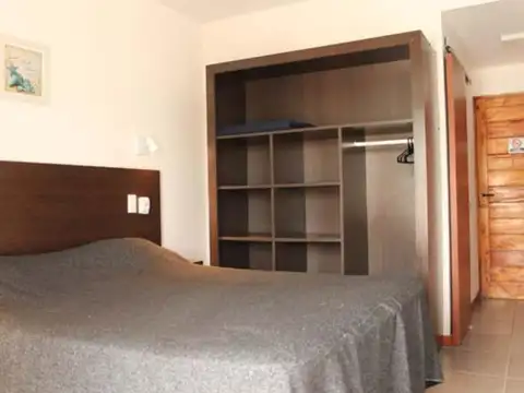Hotel en Alquiler 14 Habitaciones