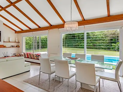 CASA EN ALQUILER TEMPORARIO PROXIMA AL MAR MANSA