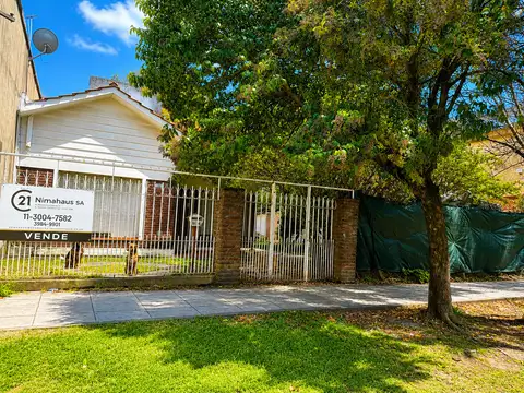 Av Ricardo Balbin 4400, Piso 0