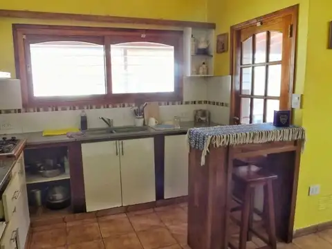CASA EN VENTA EN GONNET