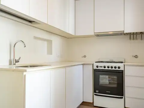 Depto Tipo Casa 6 ambientes con 2 baños