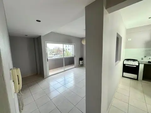 DEPARTAMENTO EN VENTA LA PLATA DORMITORIO COCHERA