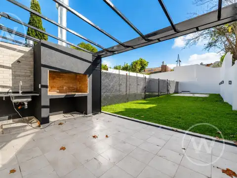 Casa 3 ambientes con 2 baños