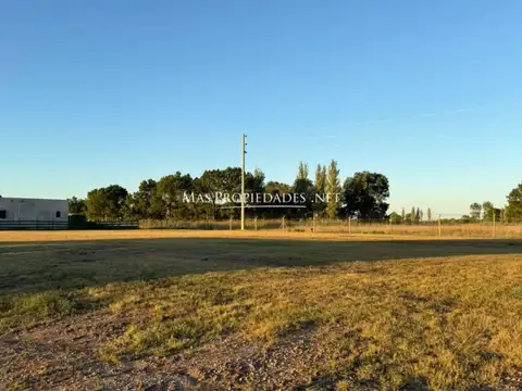 Terreno en Venta 20  mts Fondo