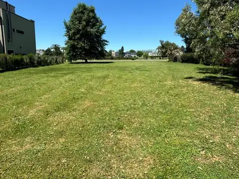 Terreno en venta - 1.033mts2 - La Plata