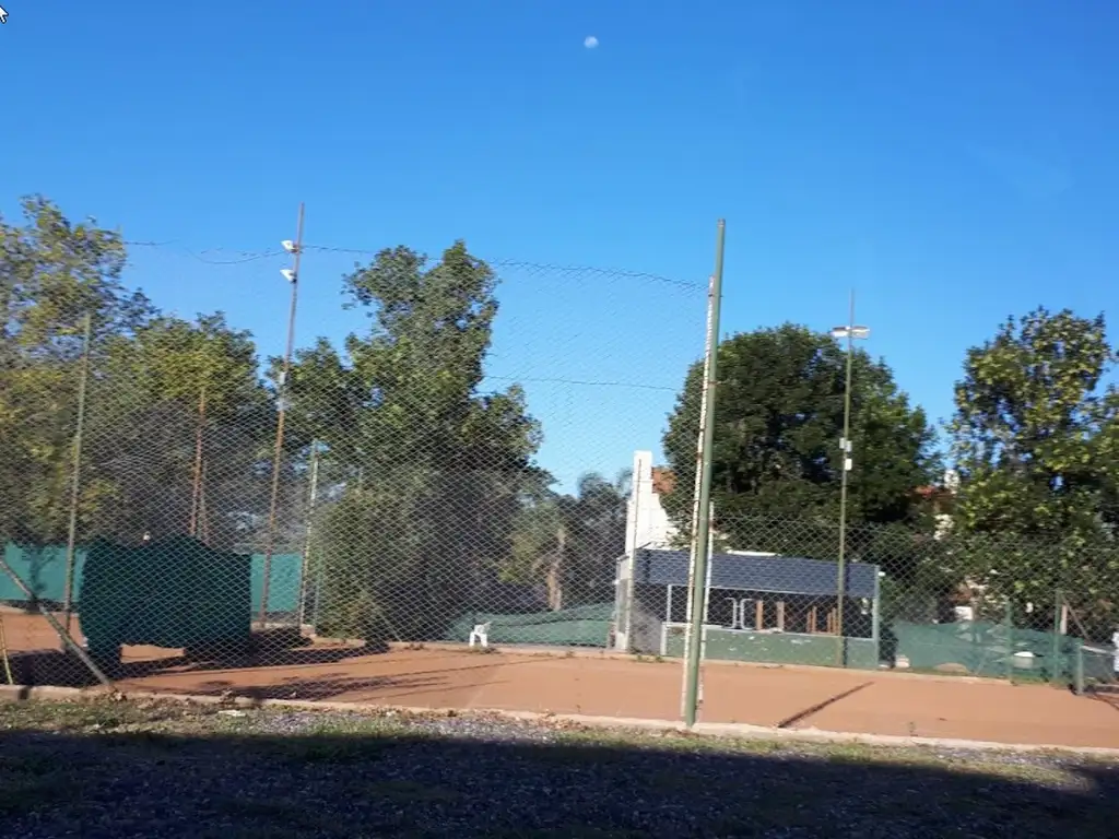 Actividades deportivas tenis en Campo de Vuelo
