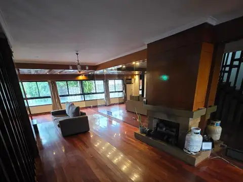 Casa en Venta en Lomas del Mirador, USD 250.000