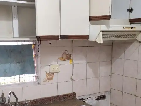 Depto. interno tres ambientes en alquiler