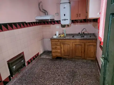 Casa en Venta en Lanus Oeste, USD 99.000