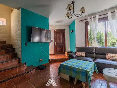 Casa 4 ambientes con 1 baño