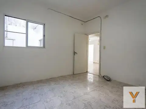Depto Tipo Casa en Venta 40 años