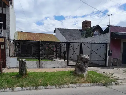 Casa en venta 3 ambientes en calle Seguí al 1100, Lanús O.