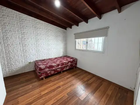 Depto Tipo Casa en Alquiler al Este