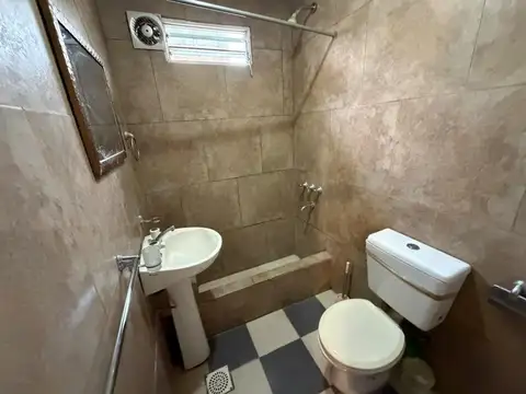 Depto Tipo Casa 3 ambientes con 1 baño