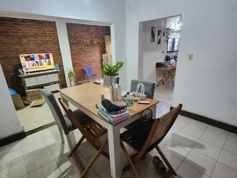 Depto Tipo Casa en Alquiler de 2 dormitorios