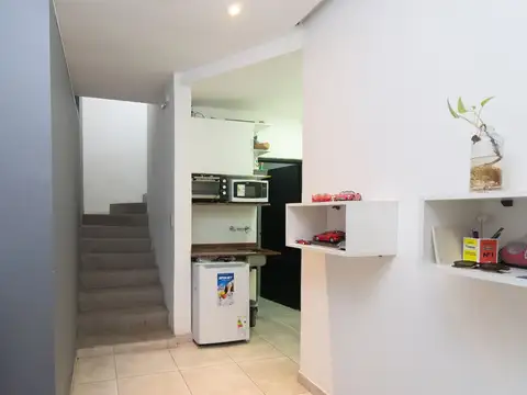 Oficina en Alquiler en Villa Lynch, $ 450.000